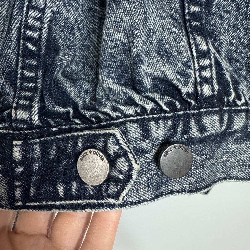 Alice + Olivia Embellished Crystal Denim Jacket – Size M - Picture 13 of 16